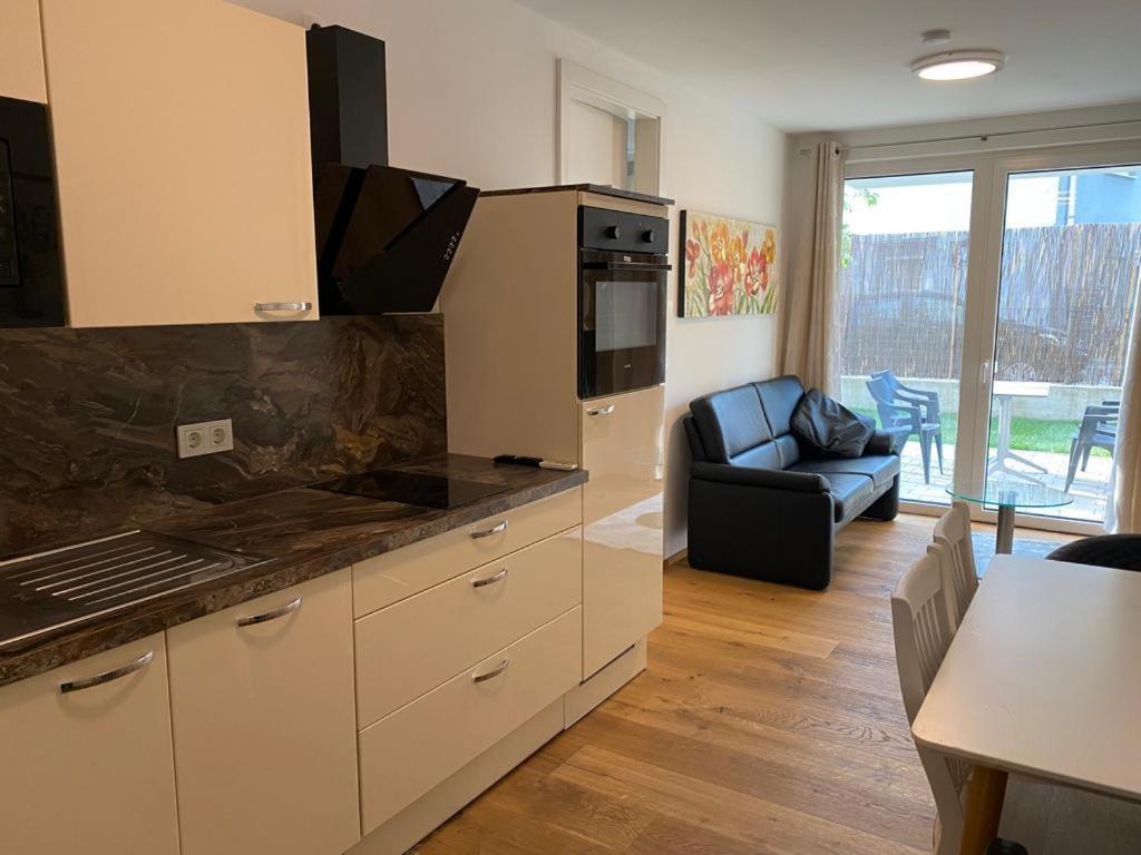 Modern Apartment With Garden Near City Center Wien Ngoại thất bức ảnh